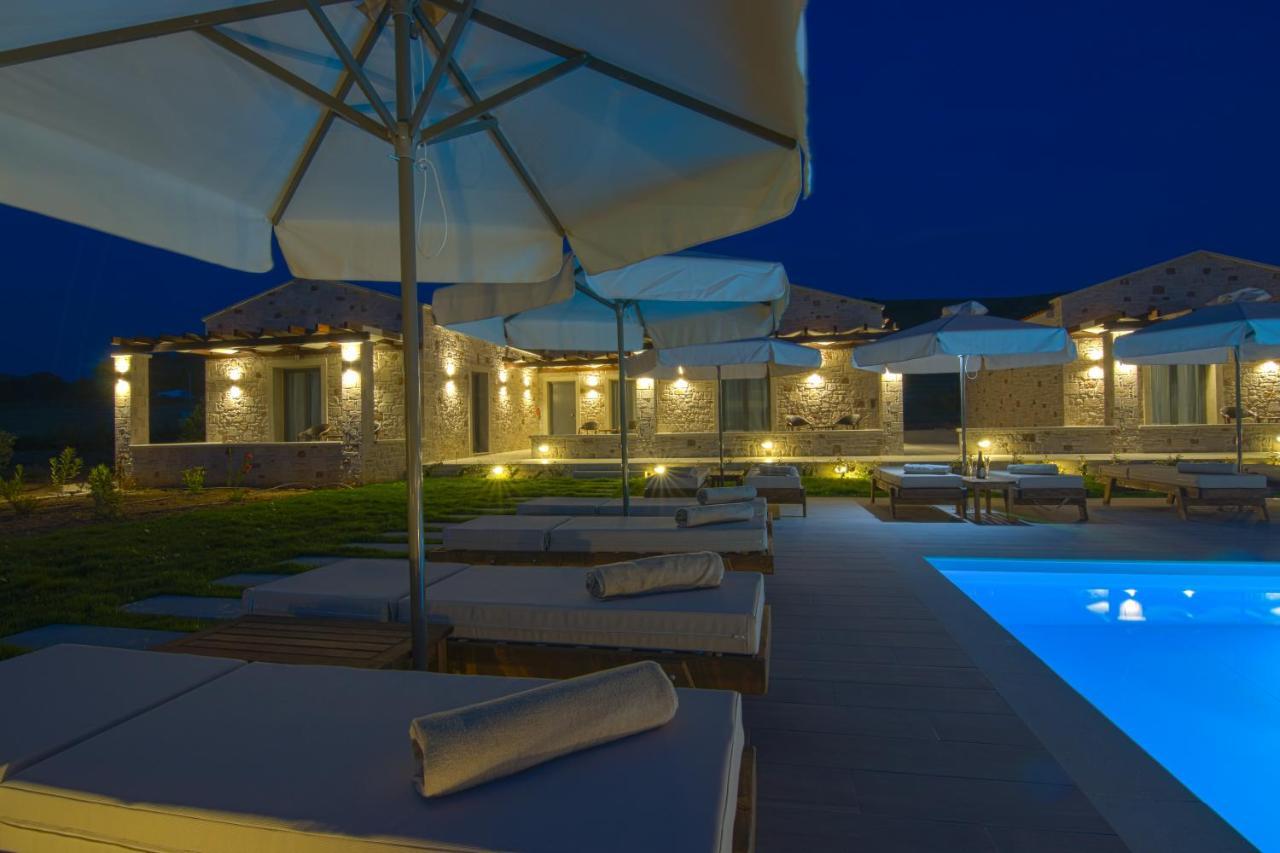 Onar Limnos II Luxury Apartments Moúdhros Exterior foto